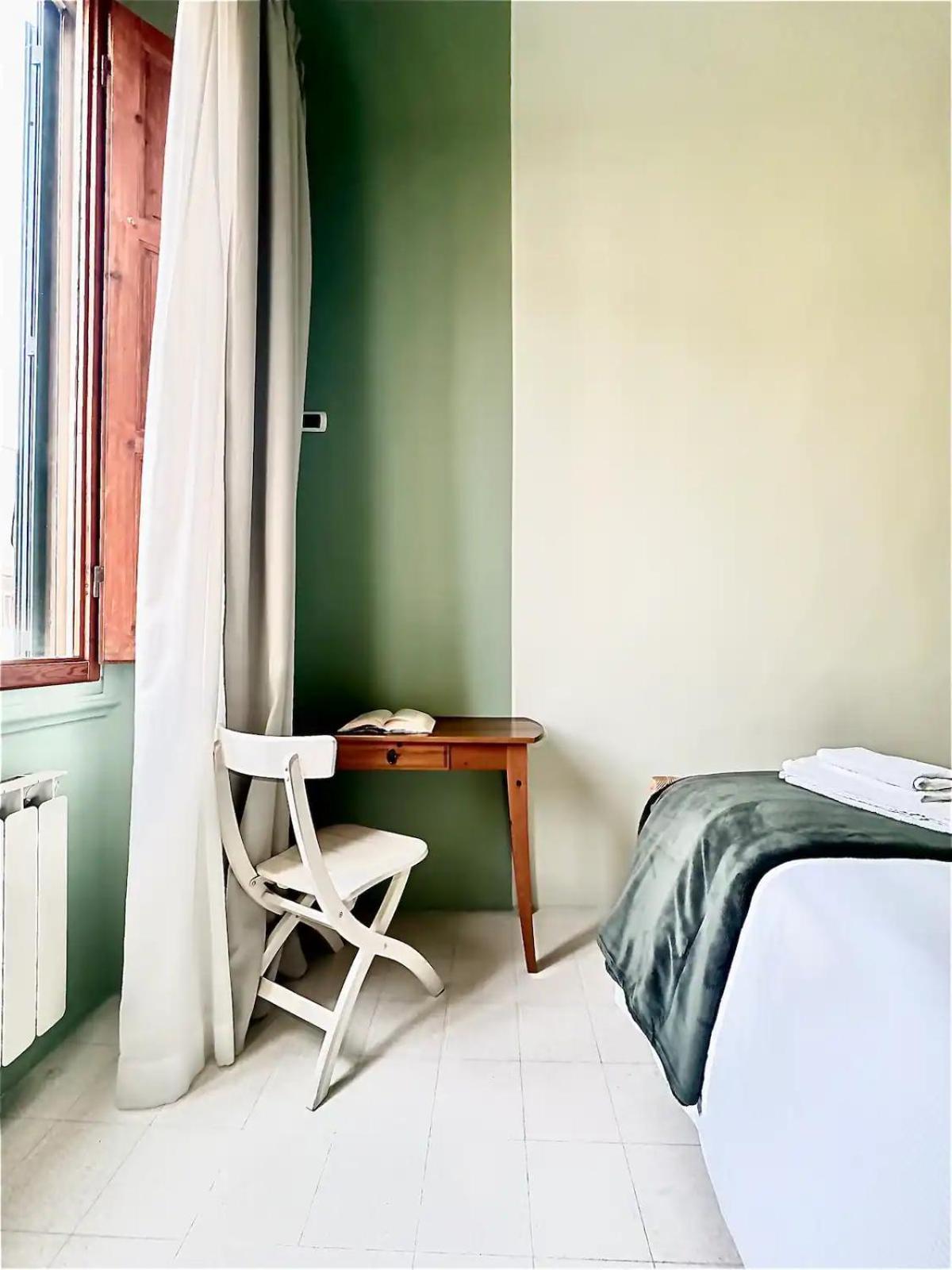 Raffaelli Rooms Travel Florence Close San Frediano מראה חיצוני תמונה